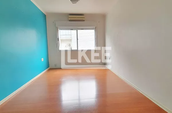Petrópolis | Apartamento semi-mobiliado com 2 quartos | 64,7 m² | 1 Banheiro |  Sacada | Sem Vaga | Em Porto Alegre/RS - Foto 2