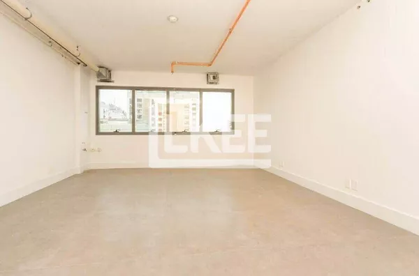 Boa Vista | Sala comercial nova à venda | 34,37 m² | lavabo | 1 vaga em Poto Alegre/RS