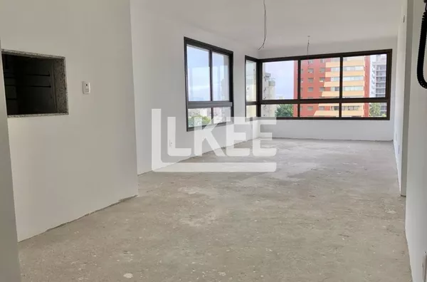 Petrópolis | Apartamento com 2 quartos (sendo 2 suítes) à venda | 90,31 m² | 3 Banheiros | 2 vagas | Em Porto Alegre/RS