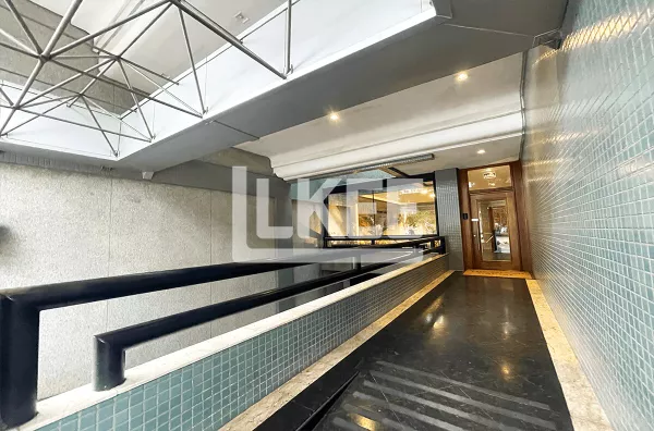 Moinhos de Vento | Sala para aluguel mobiliada | 112 m²  | 2 vaga | Em Porto Alegre/RS/Brasil