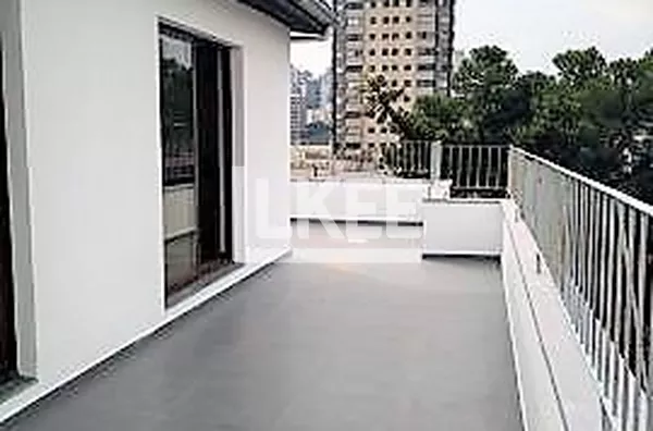 Petrópolis - Cobertura à venda 2 Dormitórios, no Bairro Petrópolis com 2 vagas