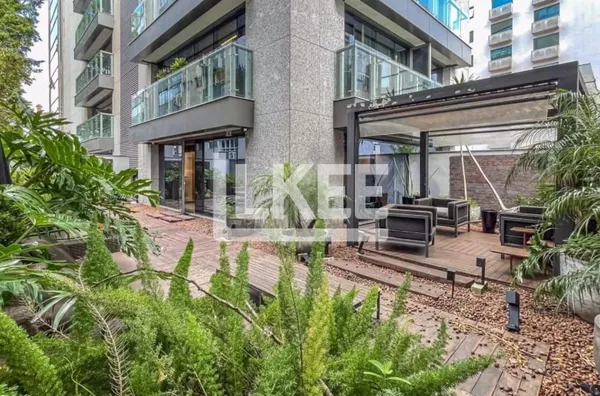 Moinhos de Vento | Sala garden comercial para alugar | 140m² | 1 vaga | Terraço | Em Porto Alegre/RS