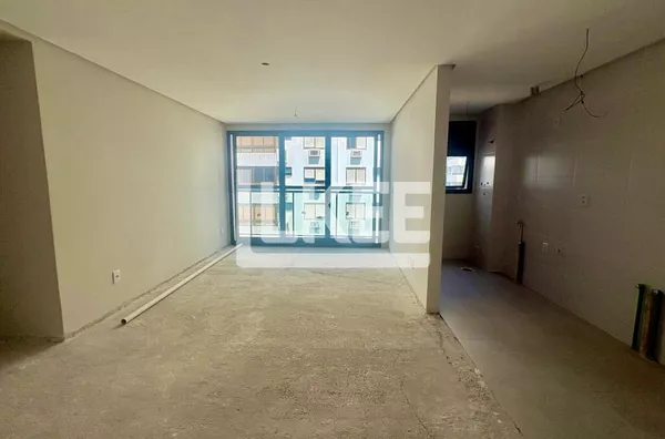 Bela Vista | Apartamento com sacada  e 2 quartos (sendo 1 suíte) à venda | 69,37 m² | 2 Banheiros | Churrasqueira | 1 Vaga | Em Porto Alegre/RS