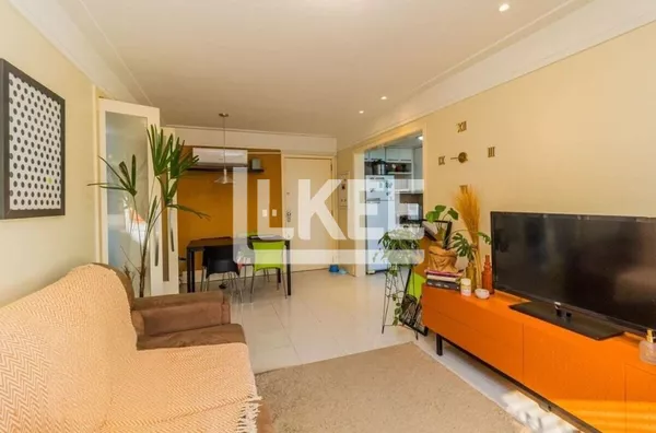 Passo D' Areia | Apartamento semi mobiliado com 2 quartos (sendo 1 suíte) à venda | 114,23m² | 2 Banheiros | 1 Vaga | ChurrasqueiraEm Porto Alegre/RS