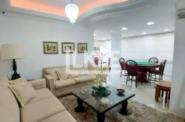 Bela Vista | Apartamento com 3 quartos ( sendo 1 suíte) à venda | 145 m² | 2 vagas | Com churrasqueira | Em Porto Alegre/RS