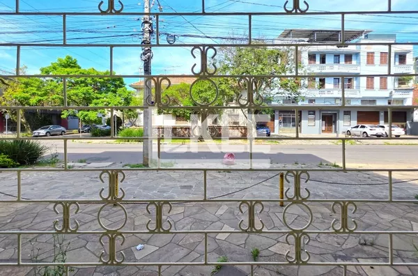 São Geraldo | Apartamento Térreo com 2 quartos à venda | 65m² | 1 Banheiro | Sem vaga | Em Porto Alegre/RS std