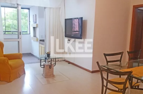  Apartamento de 3 dormitórios e 1 vaga à Venda na Chácara das Pedras Semi mobiliado 