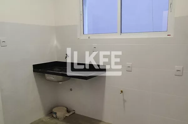 Petrópolis | Apartamento reformado com 2 quartos à venda | 77 m² | Sem vaga | Sem elevador | Em Porto Alegre/RS 