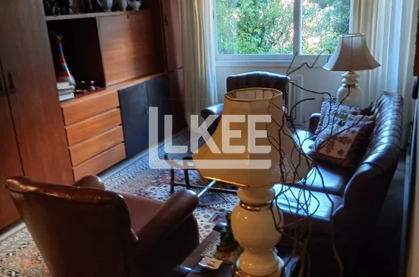 Moinhos de Vento | Apartamento com 2 quartos à venda | 77,34m² | 1 Banheiro | 1 vaga | Em Porto Alegre/RS