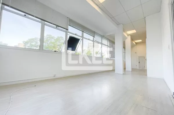Petrópolis | Sala Comercial para alugar | 136 m² | Em Porto Alegre/RS