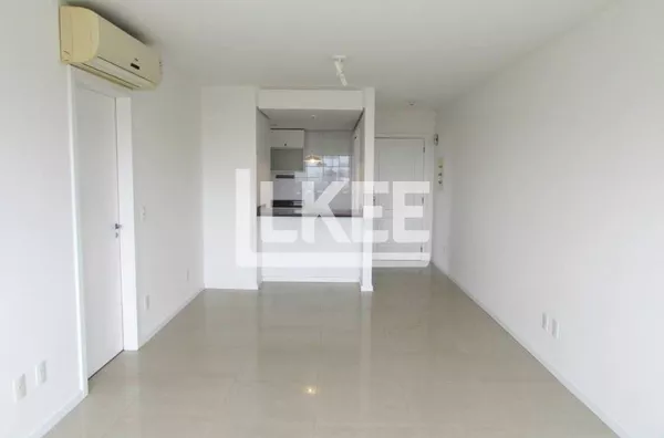 Auxiliadora - Apartamento para aluguel - 93 m² - 3 quartos sendo 1 suíte - 2 vagas