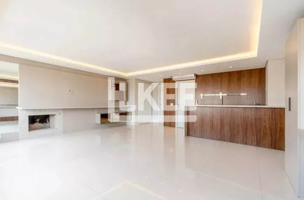 Petrópolis | Apartamento semi mobiliado com 3 suítes à venda | 121 m² | 2 vagas | Com lareira e churrasqueira | Em Porto Alegre/RS