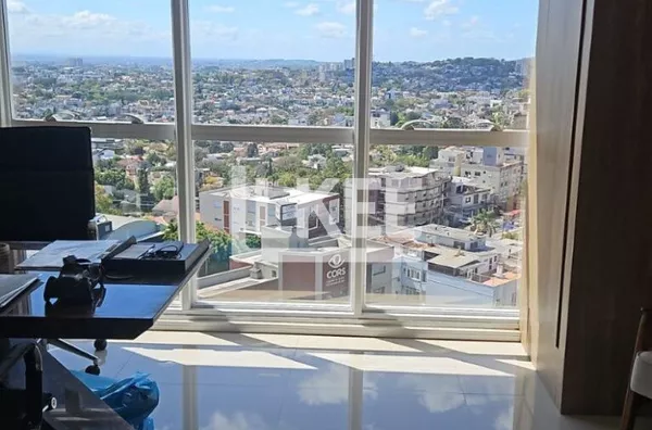 Petrópolis | Sala comercial para aluguel |141 m² | xx Banheiros | xx Vagas | Em Porto Alegre/RS