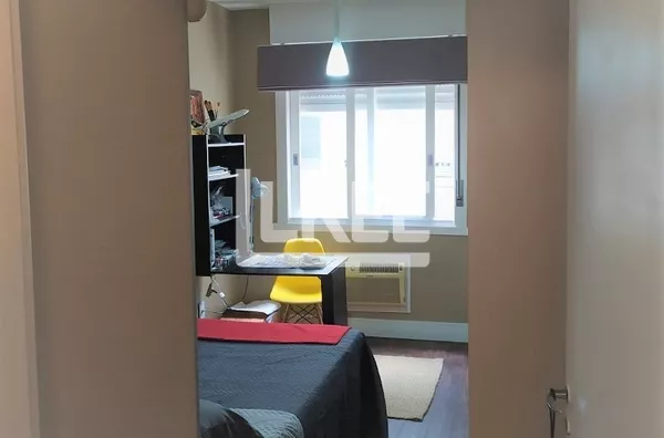 Menino Deus - Apartamento à venda de 1 quarto, 30,20 m²  -  1 vaga - Mobiliado