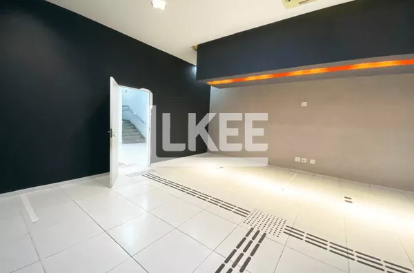 Centro Histórico | Prédio comercial reformado para alugar | 550 m² | Sem vaga | Em Porto Alegre/RS