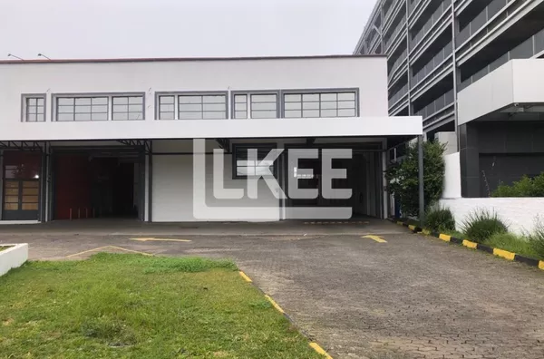 São João | Pavilhão para alugar | 4000 m² | Em Porto Alegre/RS