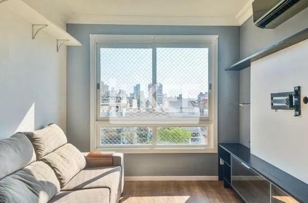 Aluga apartamento mobiliado, de 73 m², no bairro Santa Cecilia, com 2 quartos e 1 vaga