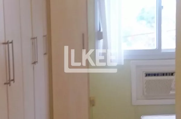  Apartamento de 3 dormitórios e 1 vaga à Venda na Chácara das Pedras Semi mobiliado 