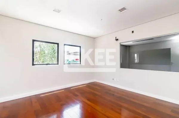 Moinhos de Vento | Andar Comercial para alugar | 180 m² | 2 vagas | Em Porto Alegre/RS 