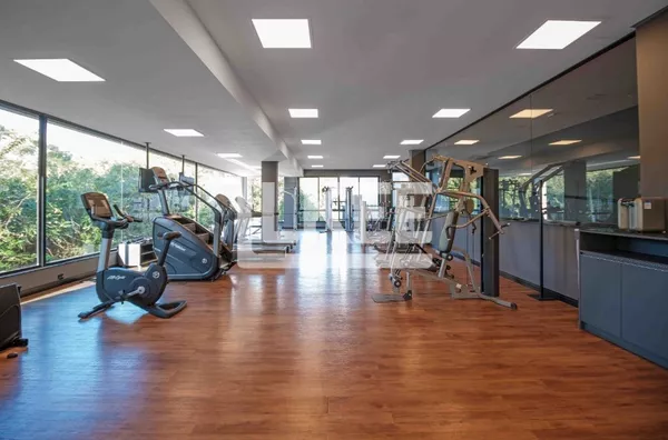 Três Figueira | Mansão Suspensa com 3 suítes à venda | 805 m² |  5 vagas | Com piscina privativa |  Em Porto Alegre/RS