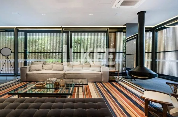 Bela Vista | Apartamento garden com 3 Quartos (sendo 3 suítes) à venda | 279m² | 5 Banheiros | 3 Vagas | Terraço | Churrasqueira| Em Porto Alegre/RS