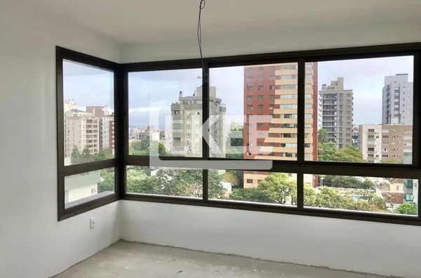 Petrópolis | Apartamento com 2 quartos (sendo 2 suítes) à venda | 90,31 m² | 3 Banheiros | 2 vagas | Em Porto Alegre/RS