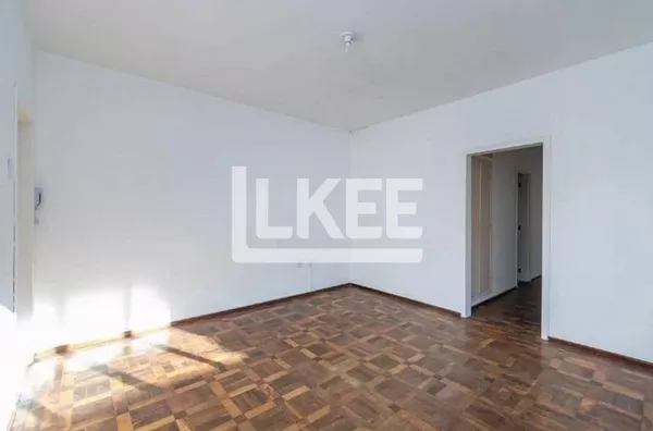 Petrópolis | Apartamento com 3 quartos para alugar | 101 m² | Sem vaga | Sem elevador |  Em Porto Alegre/RS