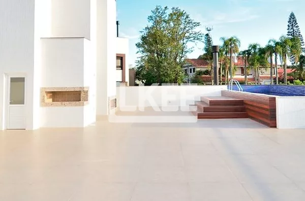 Assunção - Casa suspensa à venda, 346 m² , tipo garden,  3 suítes, 3 vagas de garagem