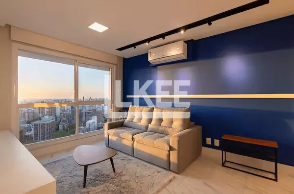 Petrópolis | Studio mobiliado e equipado à venda | 45 m² | 1 vaga | Com banheira hidromassagem | 1 Vaga | Em Porto Alegre/RS