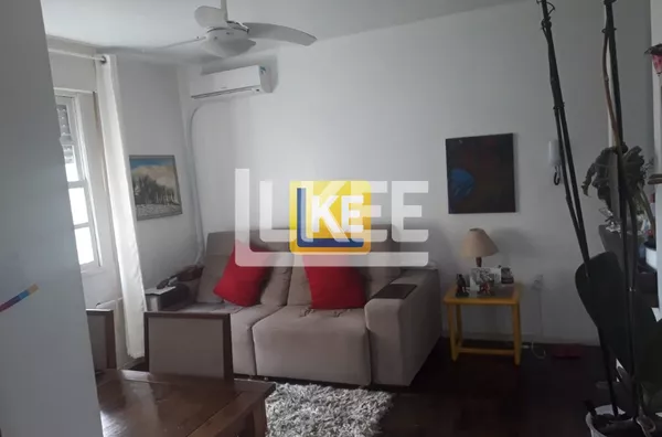 Apartamento á venda com 2 dormitórios no Bairro Cristal