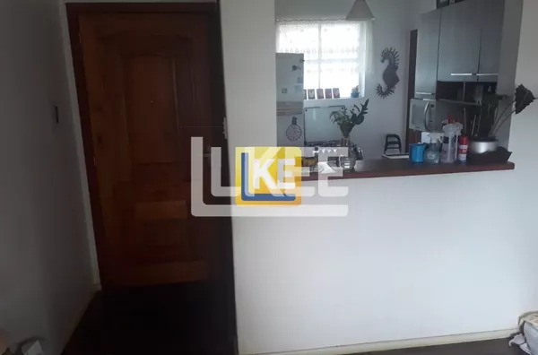 Apartamento á venda com 2 dormitórios no Bairro Cristal