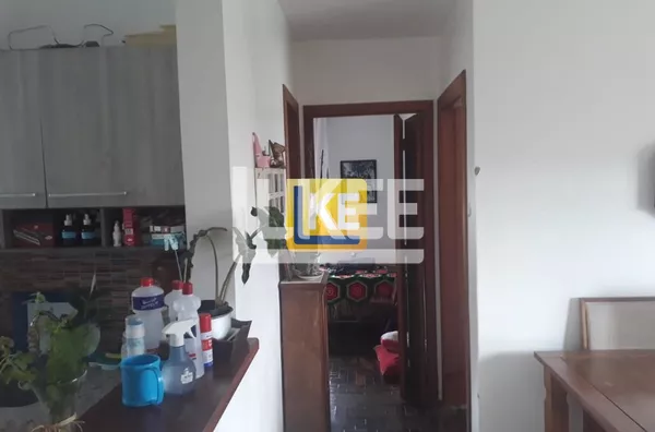 Apartamento á venda com 2 dormitórios no Bairro Cristal