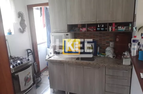 Apartamento á venda com 2 dormitórios no Bairro Cristal