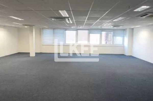 São João | Sala comercial para alugar | 244,67 m² | 4 vagas | Em Porto Alegre/RS
