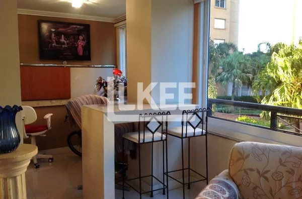 Jardim Europa | Apartamento de de 140 m², semi mobiliado à Venda | 3 quartos (1suíte) | 2 vagas | lareira e churrasqueira 