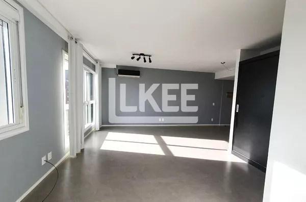 Petrópolis | Studio semi mobiliado para alugar | 44 m² | 1 vaga | Com churrasqueira | Em Porto Alegre/RS