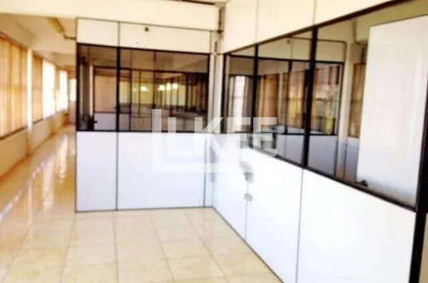 Floresta | Pavilhão para alugar | 750 m² | 4 vagas | Em Porto Alegre/RS