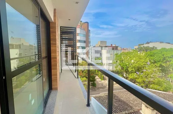 Bela Vista | Apartamento com sacada  e 2 quartos (sendo 1 suíte) à venda | 74,74 m² | 2 Banheiros | Churrasqueira | 1 Vaga | Em Porto Alegre/RS - Foto 2