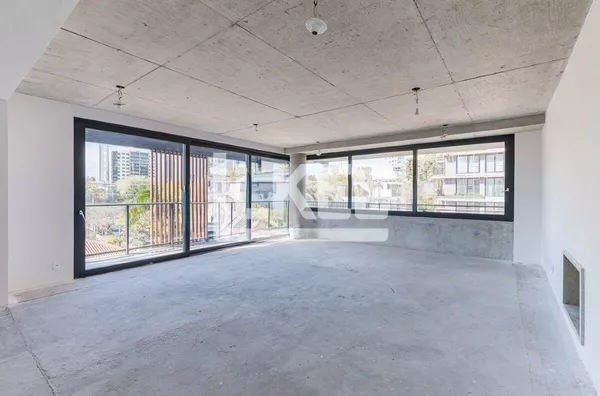 Petrópolis | Apartamento com 3 quartos (sendo 3 suítes | 170,20m² | 5 Banheiros | 3 Vagas | Sacada | Em Porto Alegre/RS