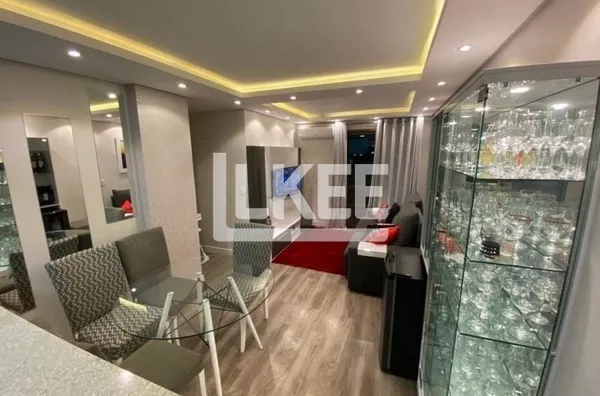 Cristo Redentor | Apartamento semi mobiliado com 3 quartos (sendo 1 suíte) à venda | 72 m² | 2 vagas | Com sacada | Em Porto Alegre/RS 