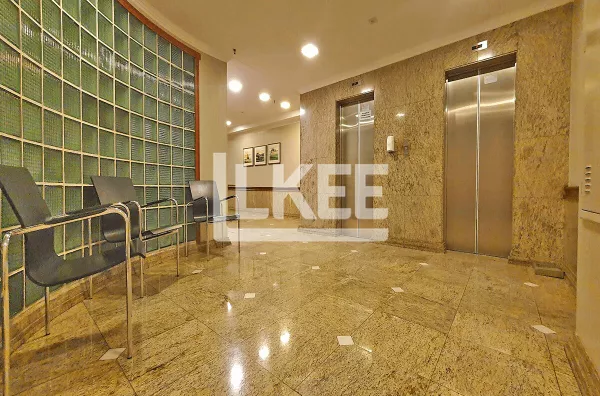 Moinhos de Vento |  Sala comercial |  37m²  | 1 vaga | com Terraço |  em Porto Alegre