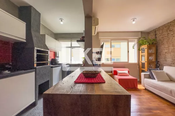 Petrópolis | Apartamento Semimobiliado com 1 quarto à venda | 38,64m² | Churrasqueira | 1 Banheiro | 1 vaga | Em Porto Alegre/RS