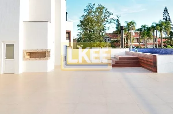 Assunção - Casa suspensa à venda, tipo penthouse, 483 m², 3 suítes, 3 vagas de garagem 