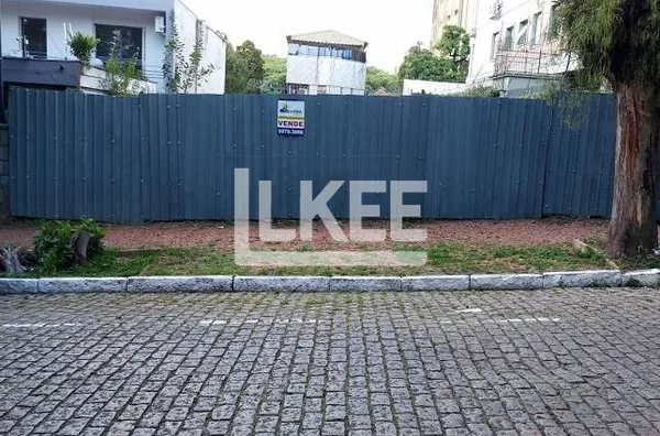 Terreno em área nobre à venda, 620 m² no bairro Moinhos de Vento