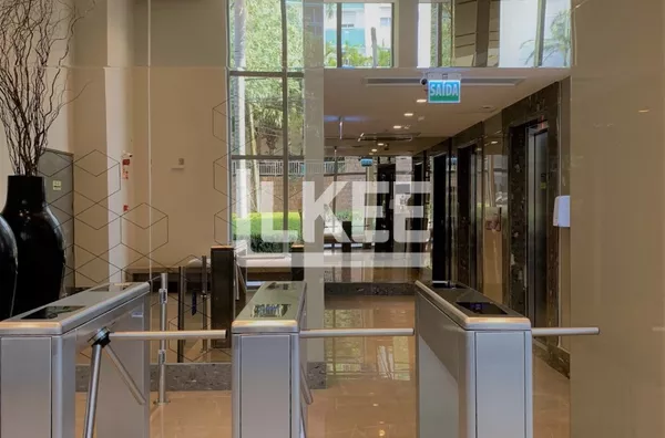 Boa Vista | Sala comercial mobiliada  à venda | 36 m² | 1 lavabo | 1 vaga | Em Porto Alegre/RS