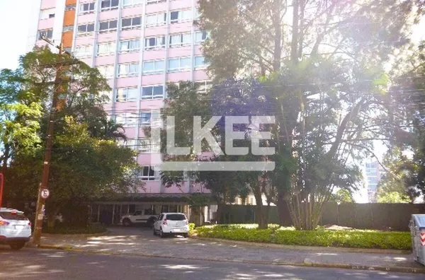 Moinhos de Vento | Apartamento mobiliado de 3 quartos (1 suíte) à venda | 167 m² | 1 vaga | Em Porto Alegre/RS