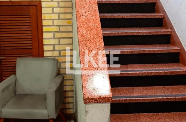 Apartamento com 3 Quartos  | 101 m² | Sem elevador | Santa Cecília | Em Porto Alegre/RS