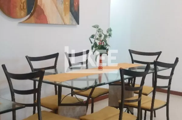  Apartamento de 3 dormitórios e 1 vaga à Venda na Chácara das Pedras Semi mobiliado 