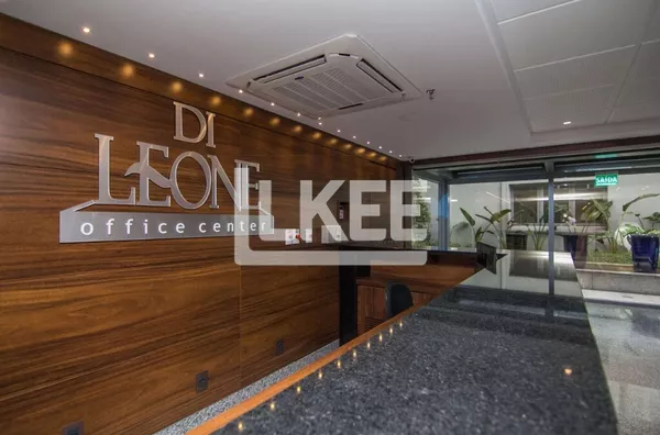 DI LEONE OFFICE CENTER