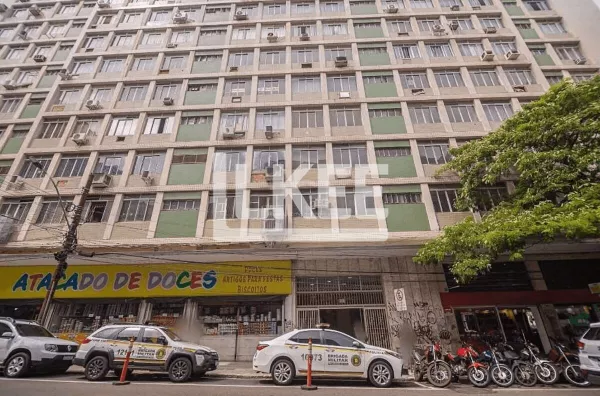 Centro Histórico | Sala Comercial semi mobiliada para alugar | 19,58m² | 1 Banheiro | Sem Vaga |  Em Porto Alegre/RS